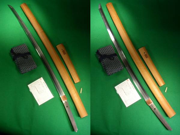 軍刀　「桜花」に「昭」の刻印　濃州関住藤原義正.陸軍.鍔.居合