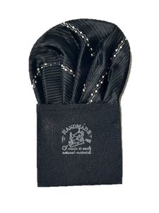 掘り出し物　新品未使用 トラッド　日本製　シルク100％　形態安定ポケットチーフ　ブラ