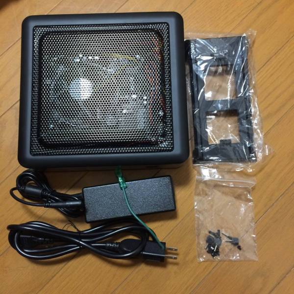 自作　省スペースPC　ACアダプタ電源