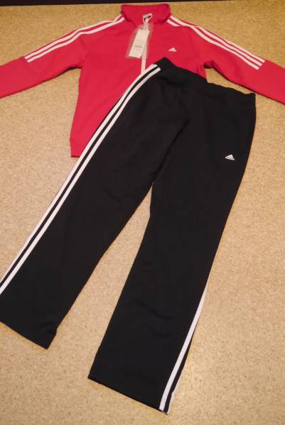 ☆アディダス　女性用　ジャージ上下SET　Lサイズ☆M67314