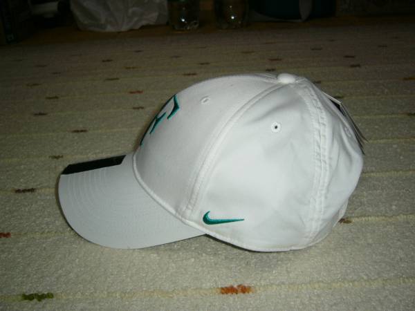 【早い者勝ち】ナイキ フェデラーモデル テニス キャップ 帽子　ホワイト ナイキ ロジャー・フェデラー テニスキャップ 白 57cm-59cm テニス