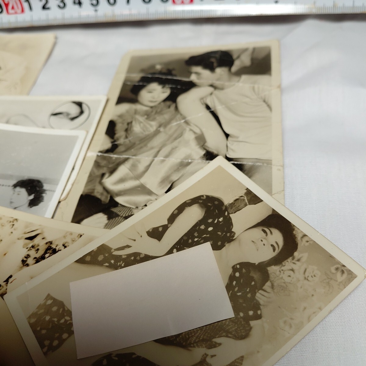 n-1936◇古写真 春画 当時物 昭和レトロ 温泉土産 紙物◇状態は画像で