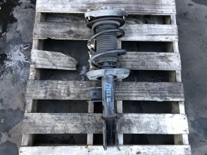 ベンツ CLAクラス DBA-117342 左フロントストラットASSY CLA180 AMG スタイル 787U iskws