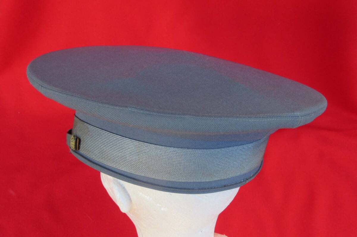 古い昭和期の警察官制帽（サージ生地 制服 帽子 ニューナンブ 交番