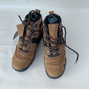 トレッキングシューズ アウトドア24.5cm