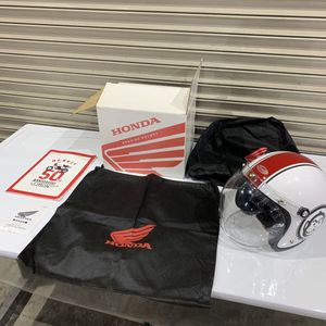 50周年 ヘルメットの値段と価格推移は？｜1件の売買データから50周年