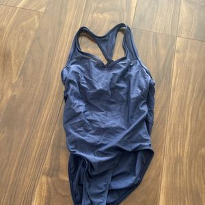 wear moi ウエァモア　レオタード　試着のみ　ネイビー　XS