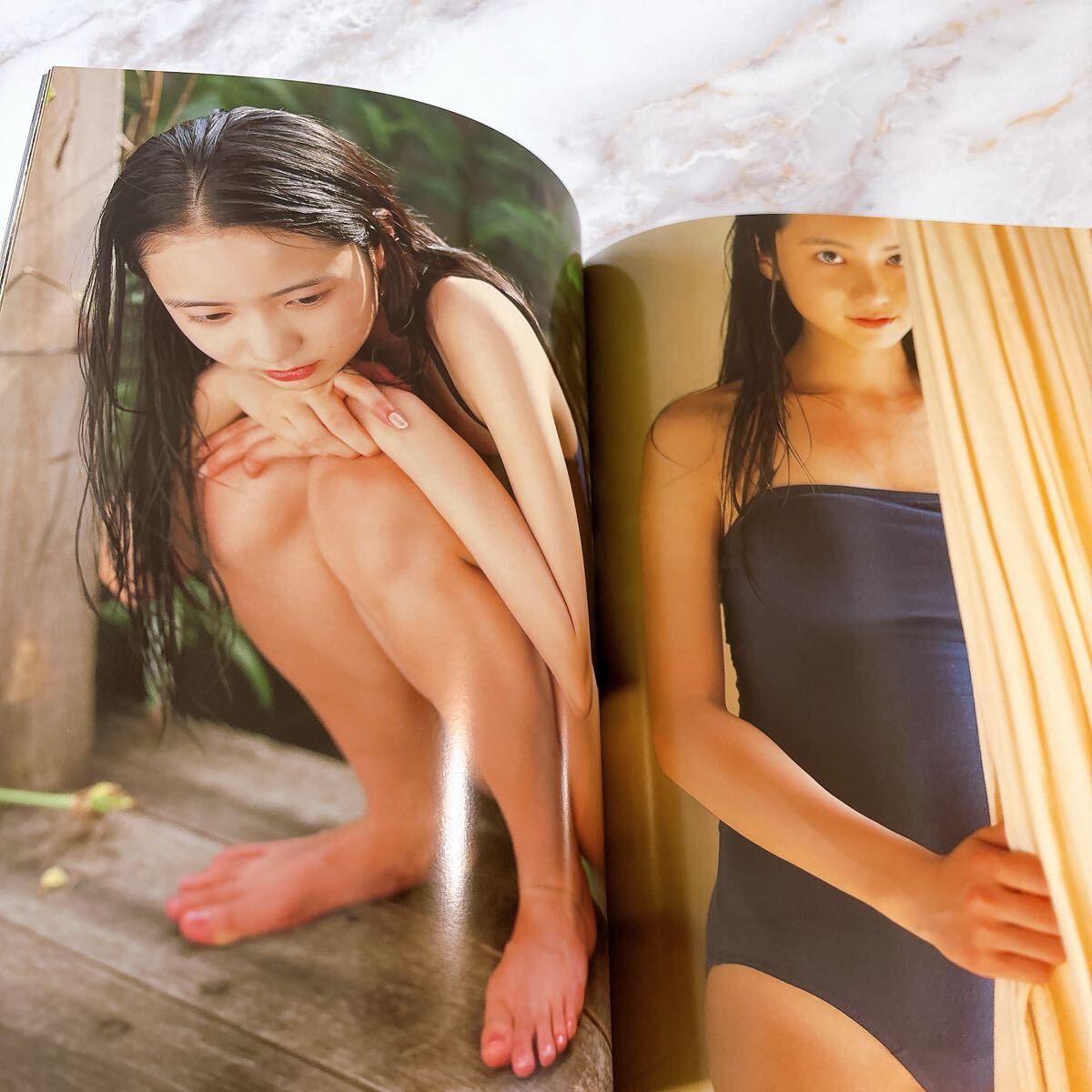 鉢嶺杏奈 写真集 トレビあん /帯付き 初版/はじめての水着！14歳の瞬間