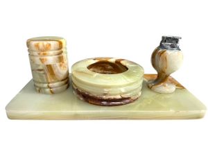 オニキス 灰皿の値段と価格推移は？｜8件の売買データからオニキス