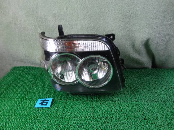 !アトレーワゴン　Ｓ320Ｇ　ヘッドライト右　ＨＩＤ　105-11018