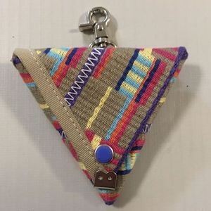 ■GEVAERT：ゲバルト 三角コインケース 小銭入れ アクセ イヤホン ケース★マルチカラー