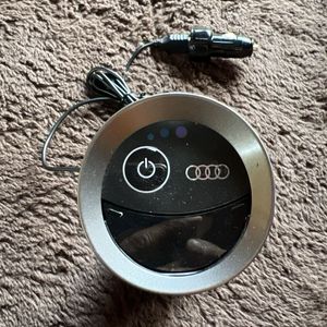 【格安で売切ります！】Audiアウディ純正シャーププラズマクラスター空気清浄機