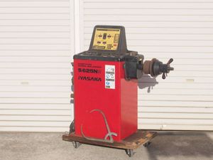 ★【3T0121-2】 IYASAKA イヤサカ ホイールバランサー S625NW 100V 内外兼用キャリパー付