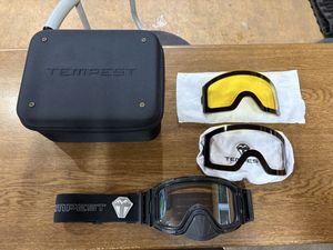 今US本国で話題の熱線ゴーグル スペアレンズ付き スノーバイク スノーモービル 専用 TEMP