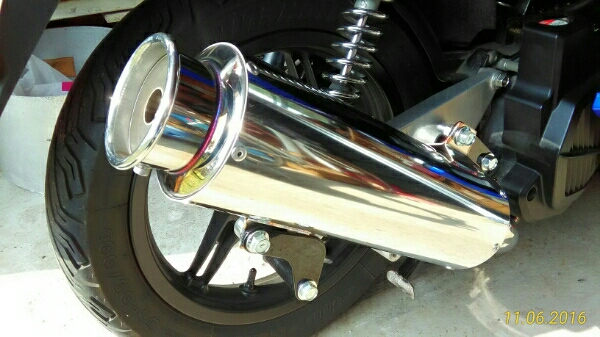 PCX esp JF28 日本製ステンレスマフラー　100km使用