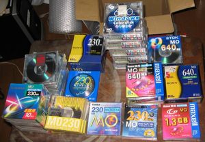 ＭＯ未開封品 計８２枚 230MBx43枚 640MBx37枚 1.3GBx2枚
