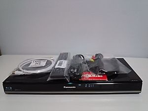 パナソニックDMR-BZT700 ブルーレイレコーダー 1000GB(3番組同時録画) 地デジ・BS・CS 新