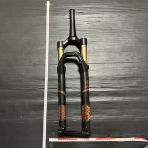 FOX Factory 32 サスペンション　自転車　ロードバイク　フロント　