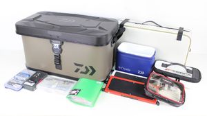 【ト福】DAIWA タックルバッグ S50(A) 他 釣り用品まとめ クッション LT ワカフリスライ