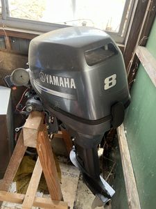 岩手より　ヤマハ　YAMAHA 8馬力4スト　セル付き船外機　電動エレキスラスター