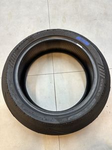 ピレリ　スーパーコルサ　SC1 200/60/17 2025年15週