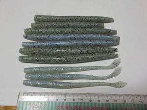 ゲーリーヤマモト　ヤマセンコーと5インチカットテール(ホワイト、シルバー系)中古品