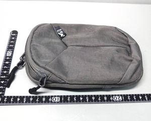 ミレー　MILLET　ヴァリエポーチ　旧モデル　数回使用