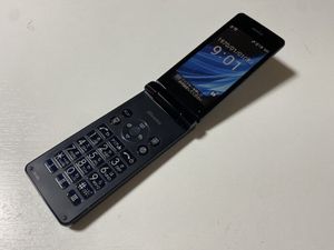 IZ346 docomo SH-02L 8GB ブラック ジャンク