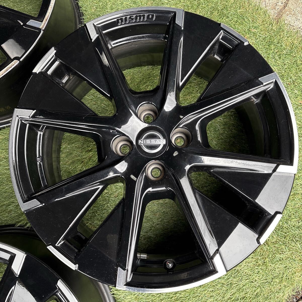 日産 オーラ ニスモ 2WD 純正ホイール 17X7.0J+42 PCD100/4H 1本ガリ傷