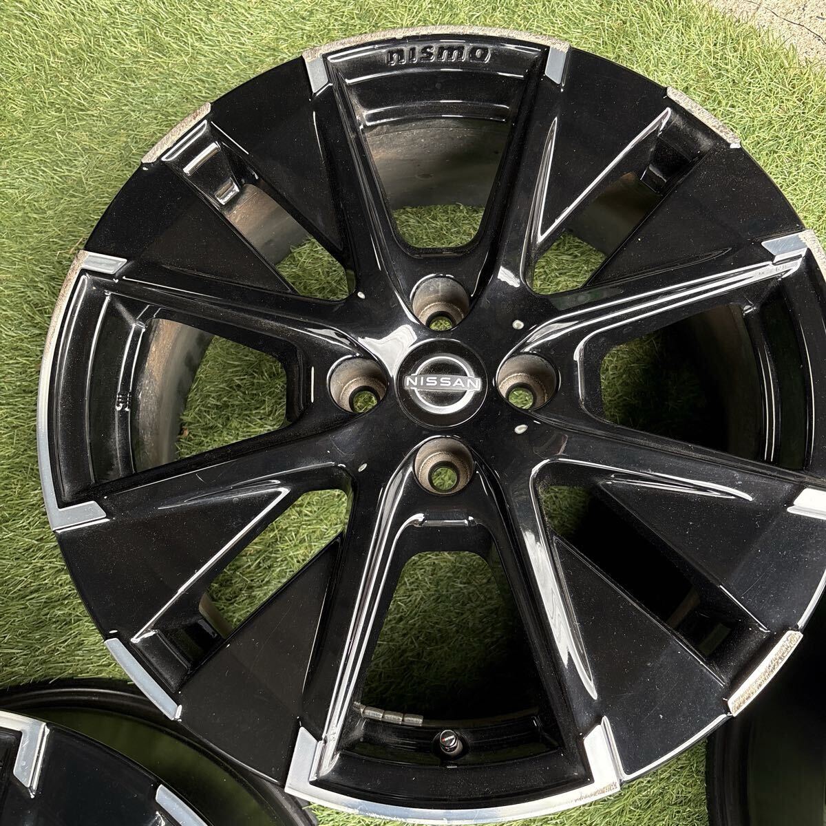 日産 オーラ ニスモ 2WD 純正ホイール 17X7.0J+42 PCD100/4H 1本ガリ傷