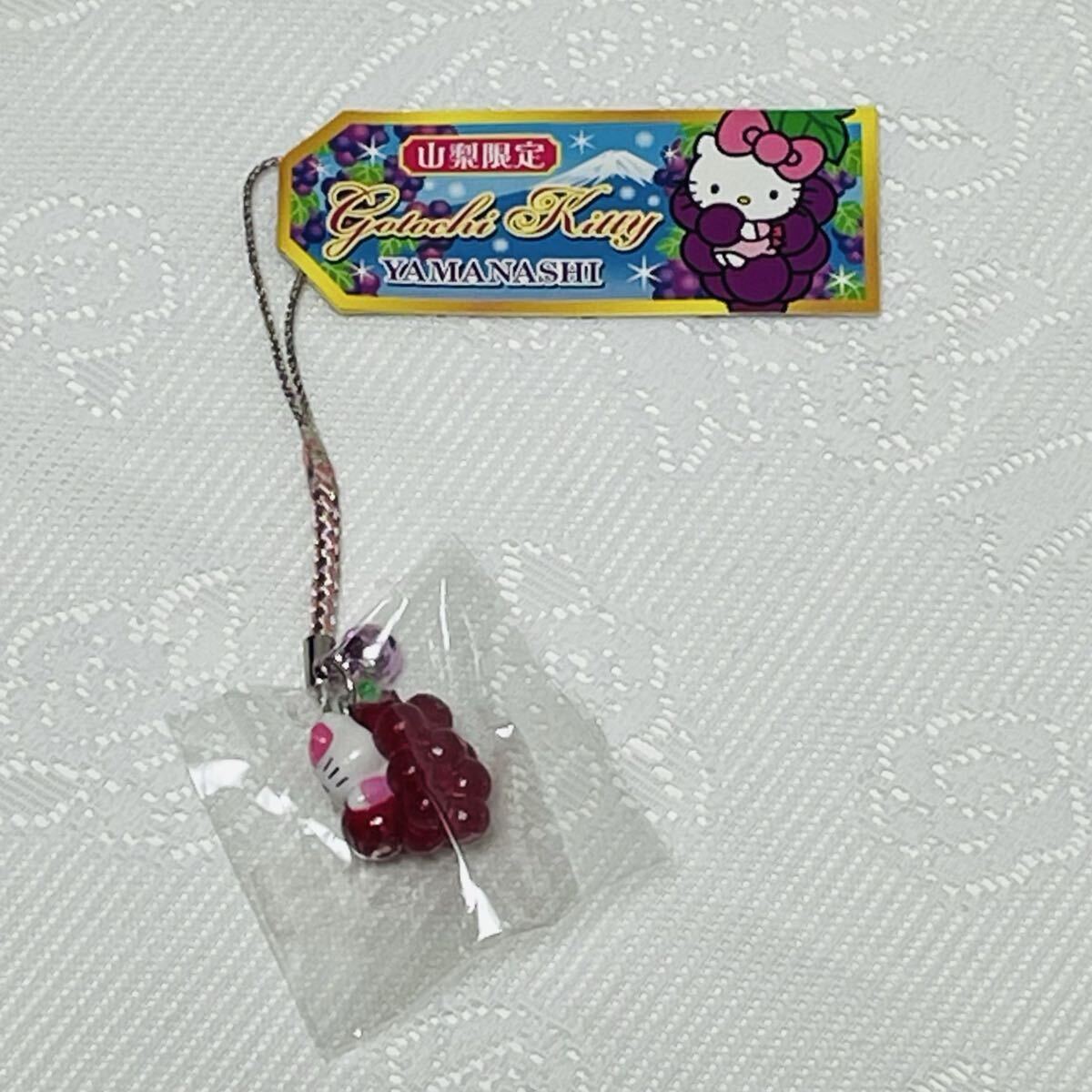 新品】ハローキティ 富山県 ご当地キティ根付ストラップ3点 赤巻
