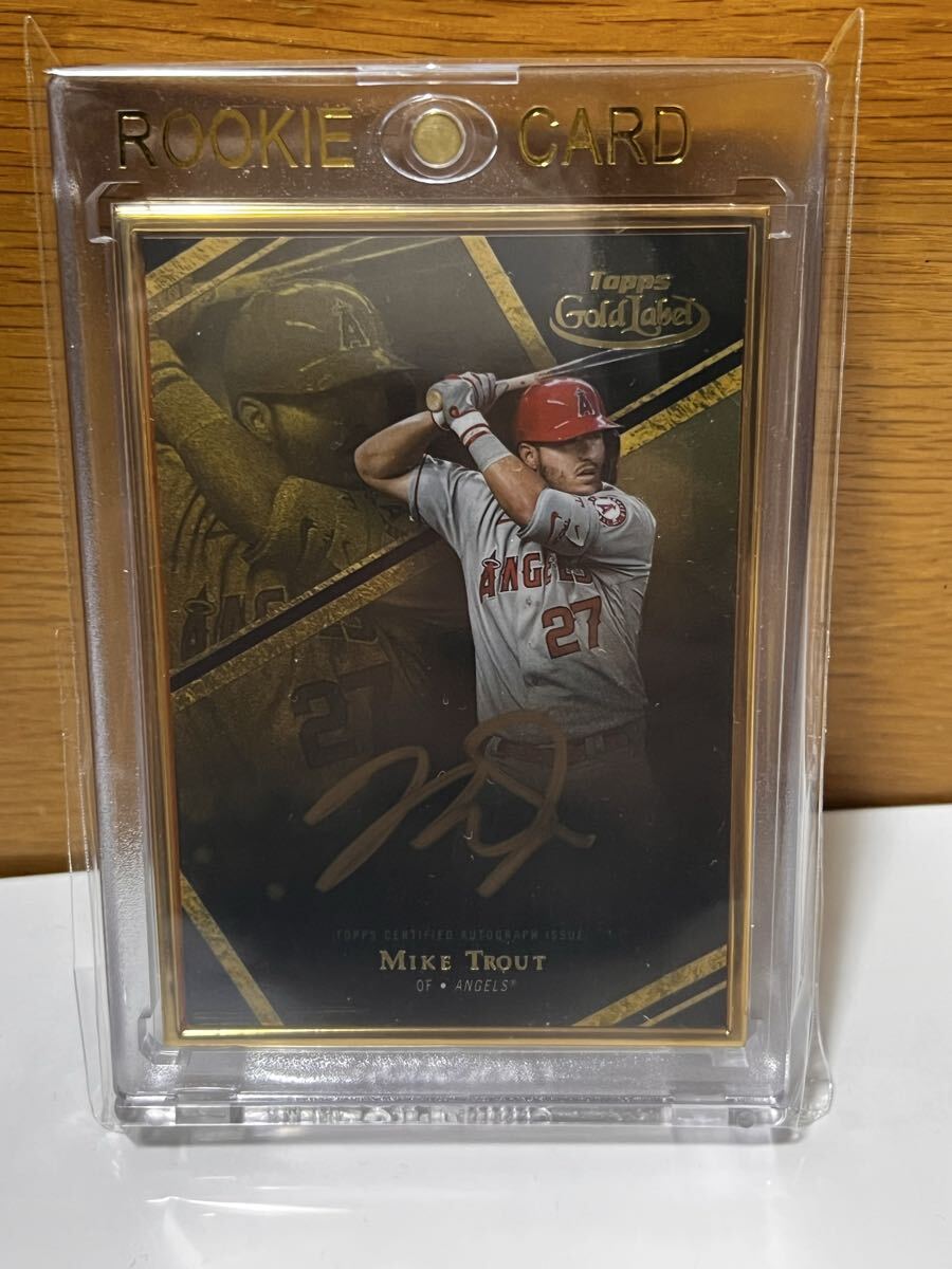 マイクトラウト 直筆サインカード 2021 TOPPS Gold Label Mike Trout