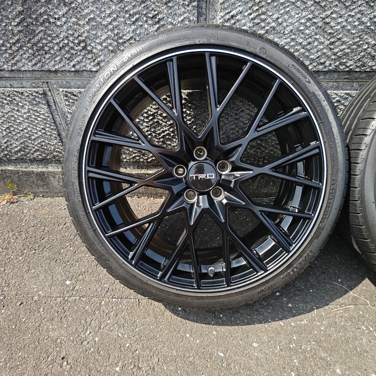 TRDアルミホイール18インチ7.5Jインセット48.プリウス50.30.カローラ