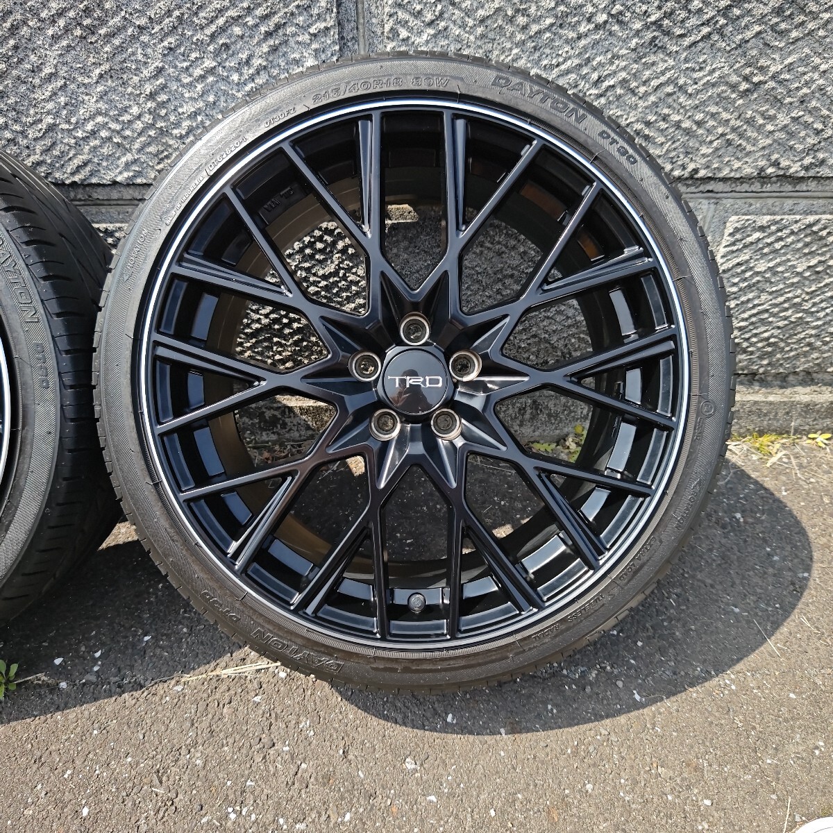 TRDアルミホイール18インチ7.5Jインセット48.プリウス50.30.カローラ