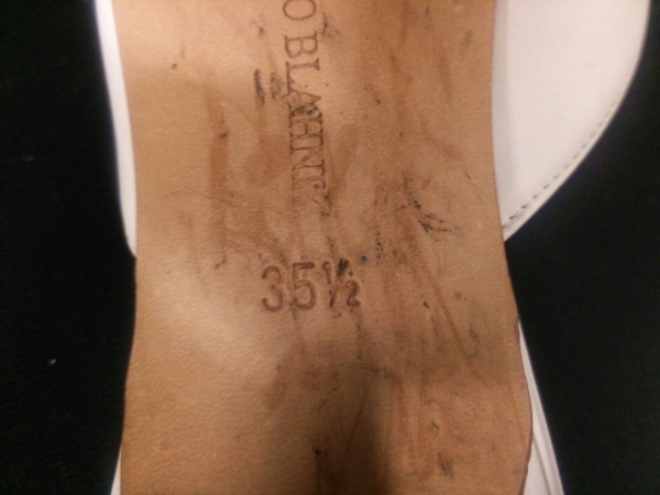 マノロブラニク ミュール 35 1/2 レディース 白 リボン レザー