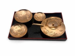 天皇陛下御即位五十年記念の値段と価格推移は？｜5件の売買データから