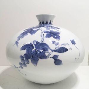 井上萬二 壺の値段と価格推移は？｜4件の売買データから井上萬二 壺の
