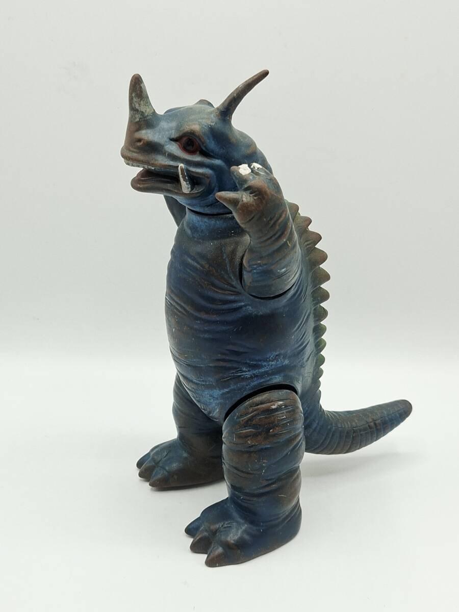 B2： 23cm 【Marusan Neronga Sofubi Ultraman マルサン ネロンガ 初代
