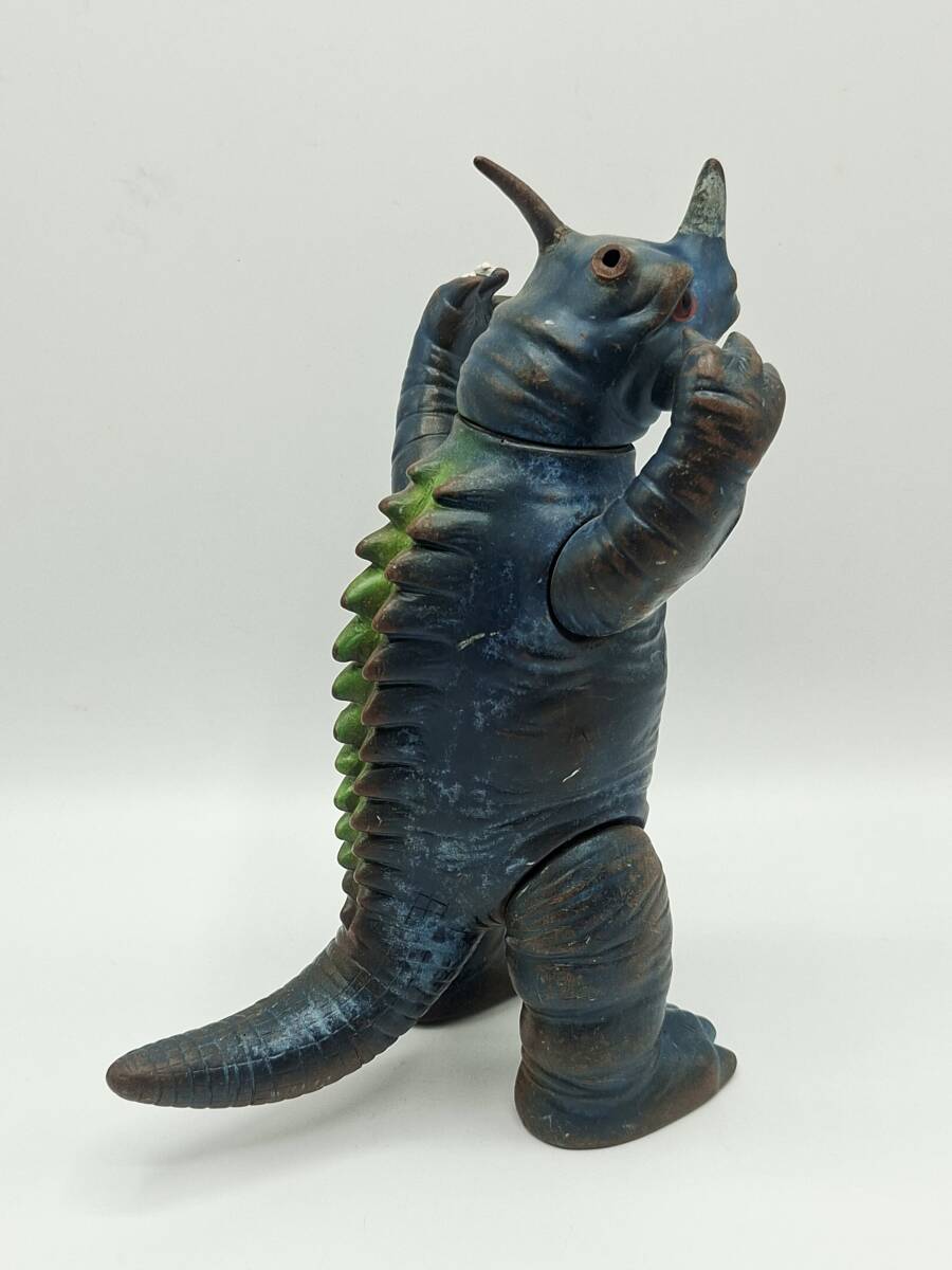 B2： 23cm 【Marusan Neronga Sofubi Ultraman マルサン ネロンガ 初代