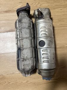 RP4 ステップワゴン　触媒　中古 ステップワゴン 触媒のYahoo!オークション(旧ヤフオク!)の相場・価格を