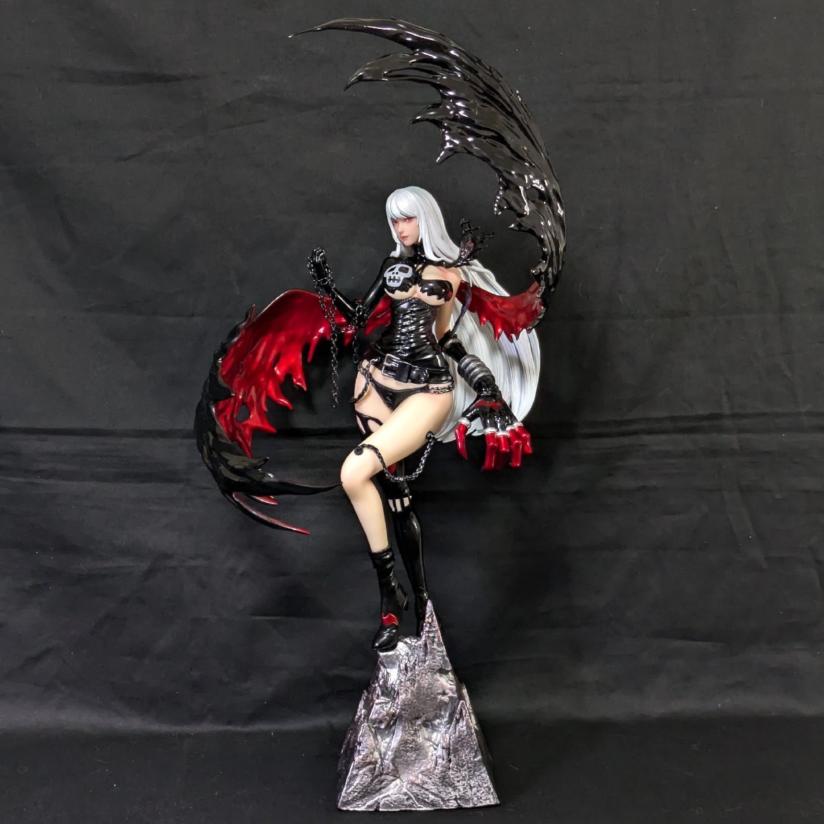 ◇ デジモン【 - LADY DEVIMON - レディーデビモン】45㎝◇ 完成品