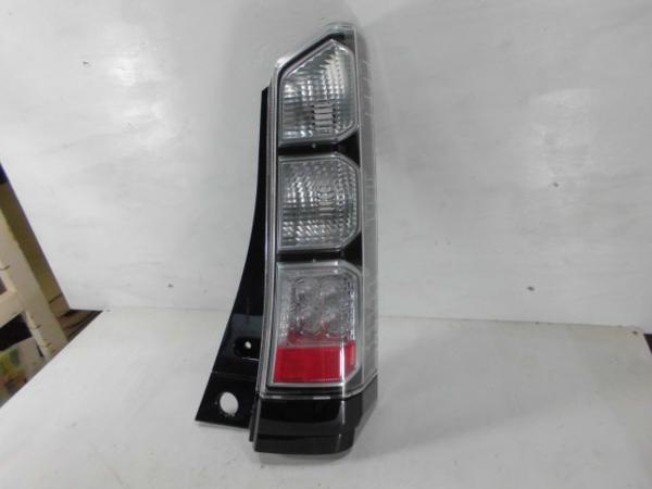 N-BOX　JF1　スタンダード　右テールレンズ　(16-1683)