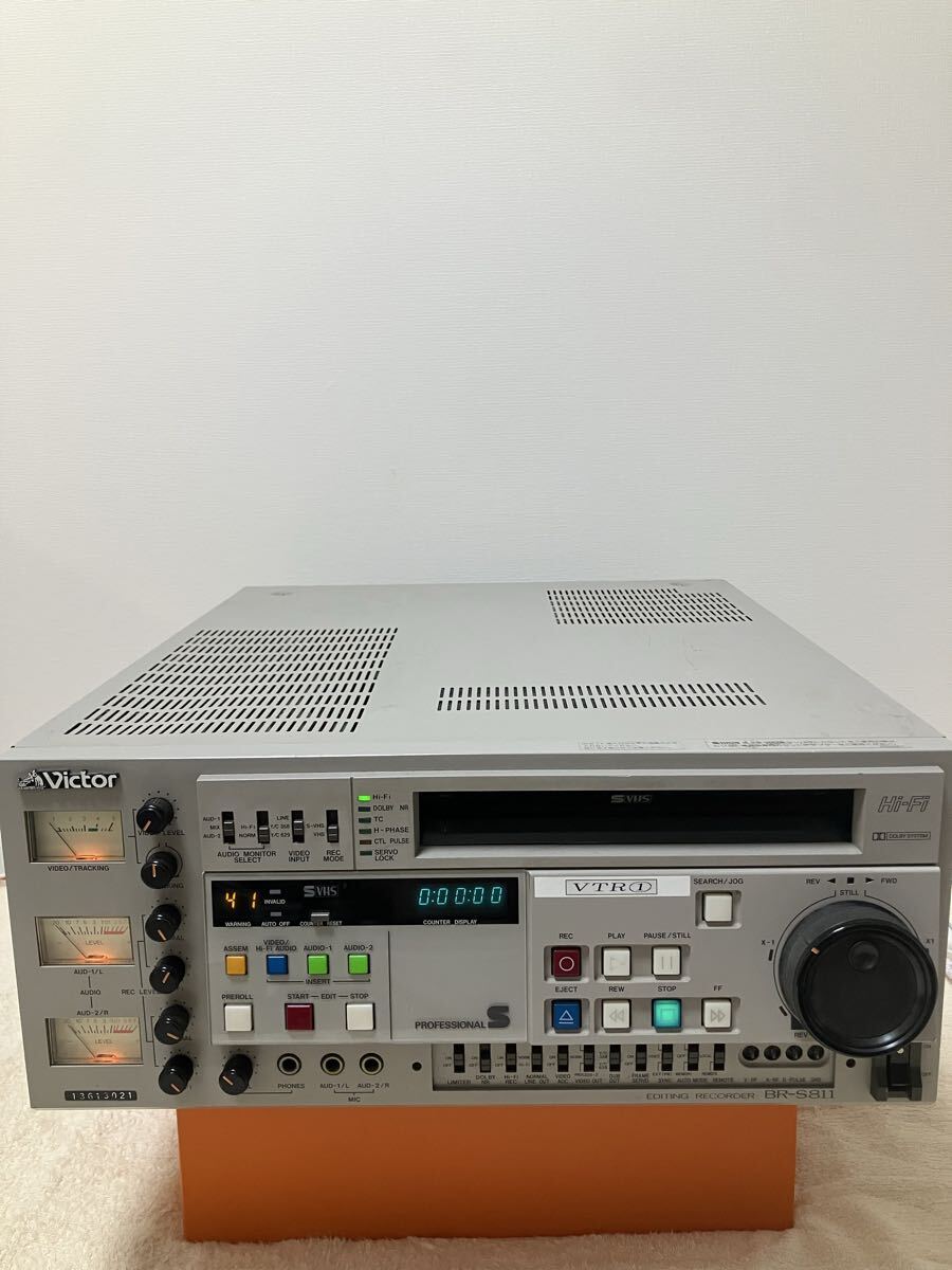 ビクター Victor BR-S811 業務用 S-VHS ビデオデッキ 通電良好 Victor