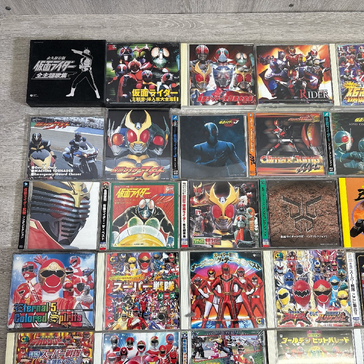 4340-100 【1円～】特撮・アニメ系 CD 大量まとめ 仮面ライダー
