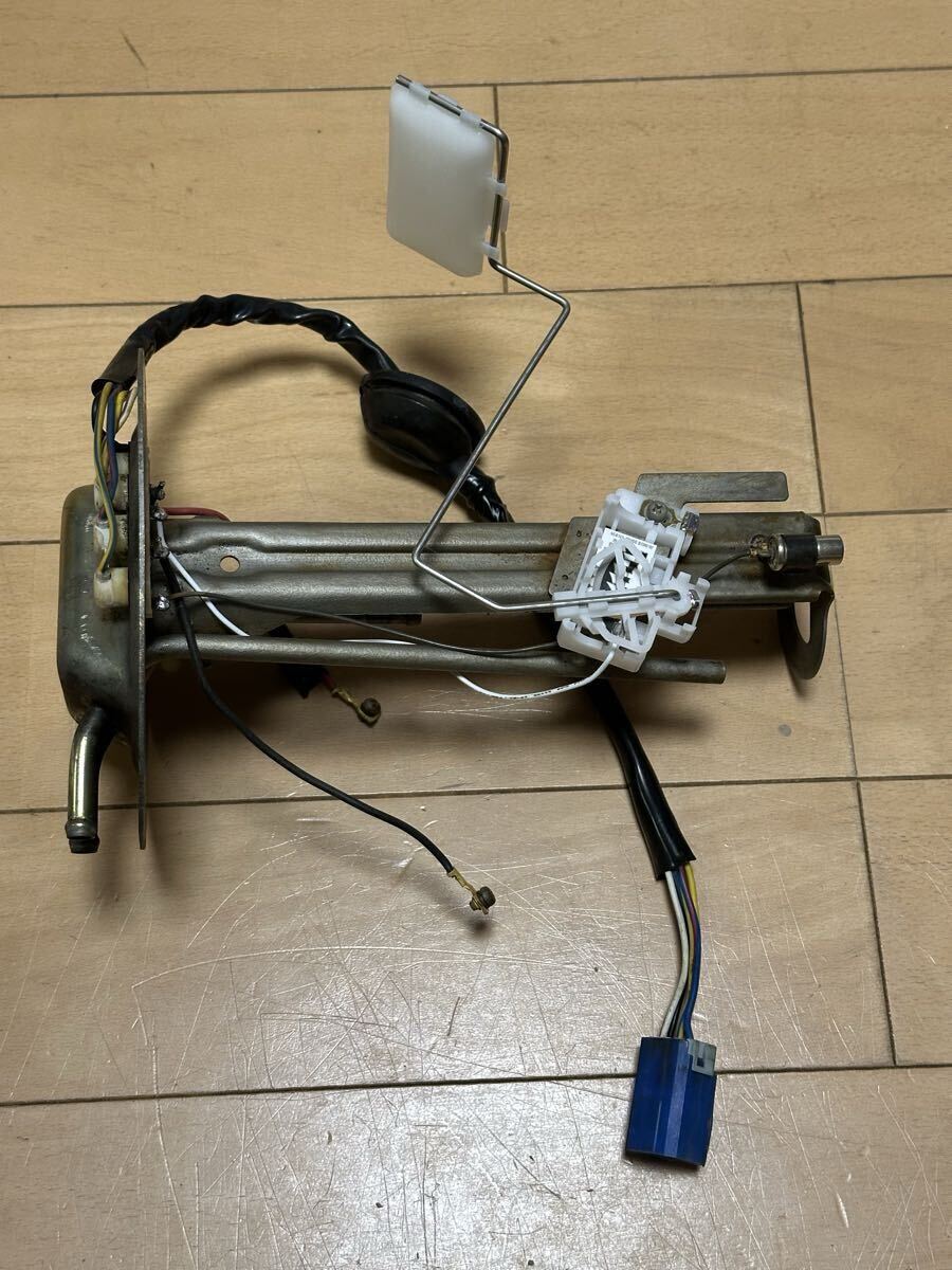 日産 R32 スカイライン 燃料ポンプ用ユニット 燃料ゲージ フューエル