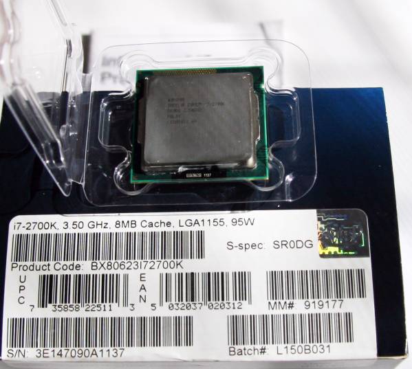 ★ Intel Core i7 2700K　LGA1155_2