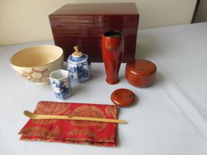 根来塗の値段と価格推移は？｜228件の売買データから根来塗の価値が