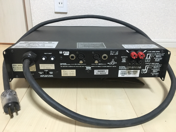 さらにさらに値下げ！ AMCRON MACRO-TECH 2402 パワーアンプ AMCRON MACRO-TECH 2402 アムクロン マクロテック ヒビノ(パワーアンプ