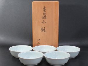 塚本快示 青白磁の値段と価格推移は？｜29件の売買データから塚本快示