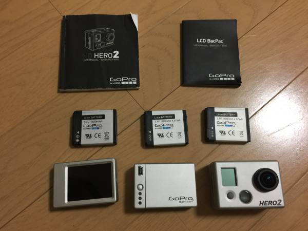 GOPRO HERO2　ディスプレイ、充電器、マウントなど